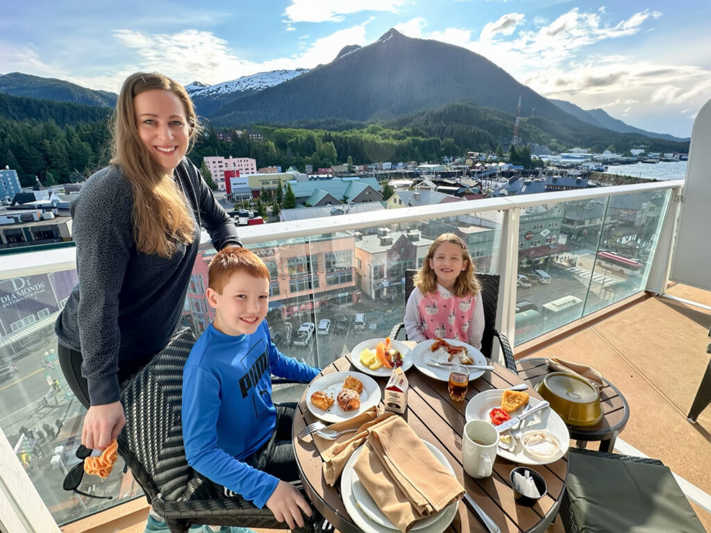 Ovation of the Seas 13634 balcony